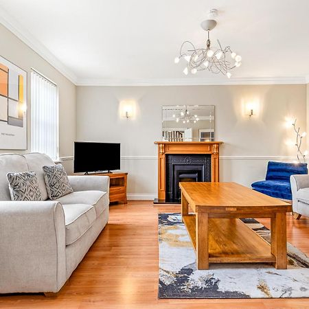 Olive Tale Villa Henley-on-Thames Bagian luar foto