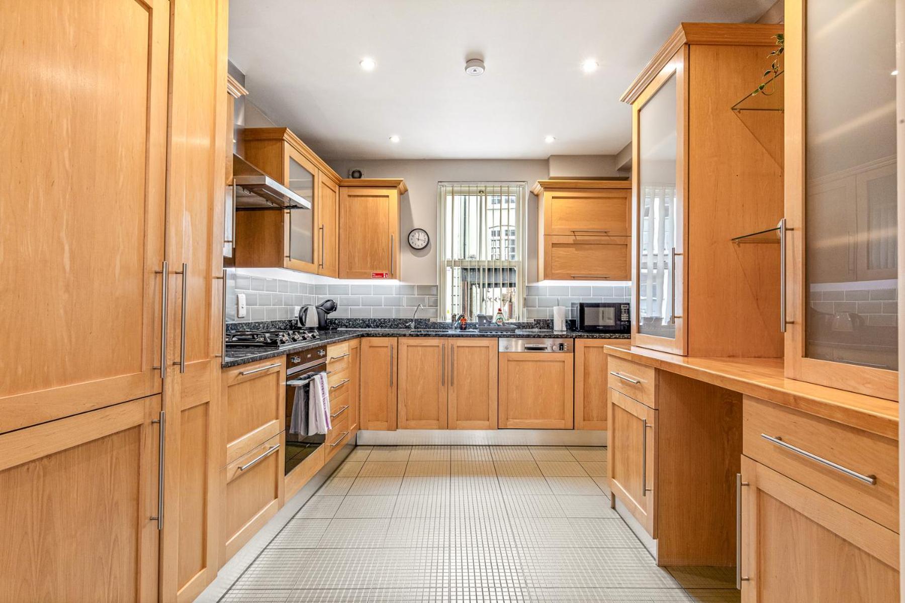 Olive Tale Villa Henley-on-Thames Bagian luar foto