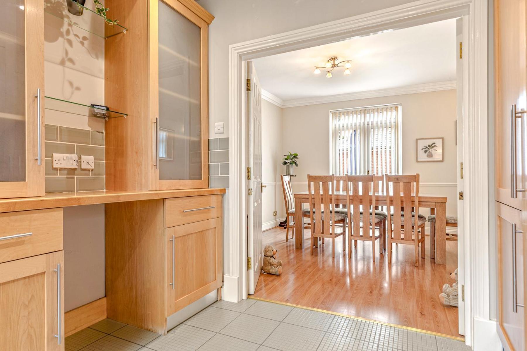 Olive Tale Villa Henley-on-Thames Bagian luar foto