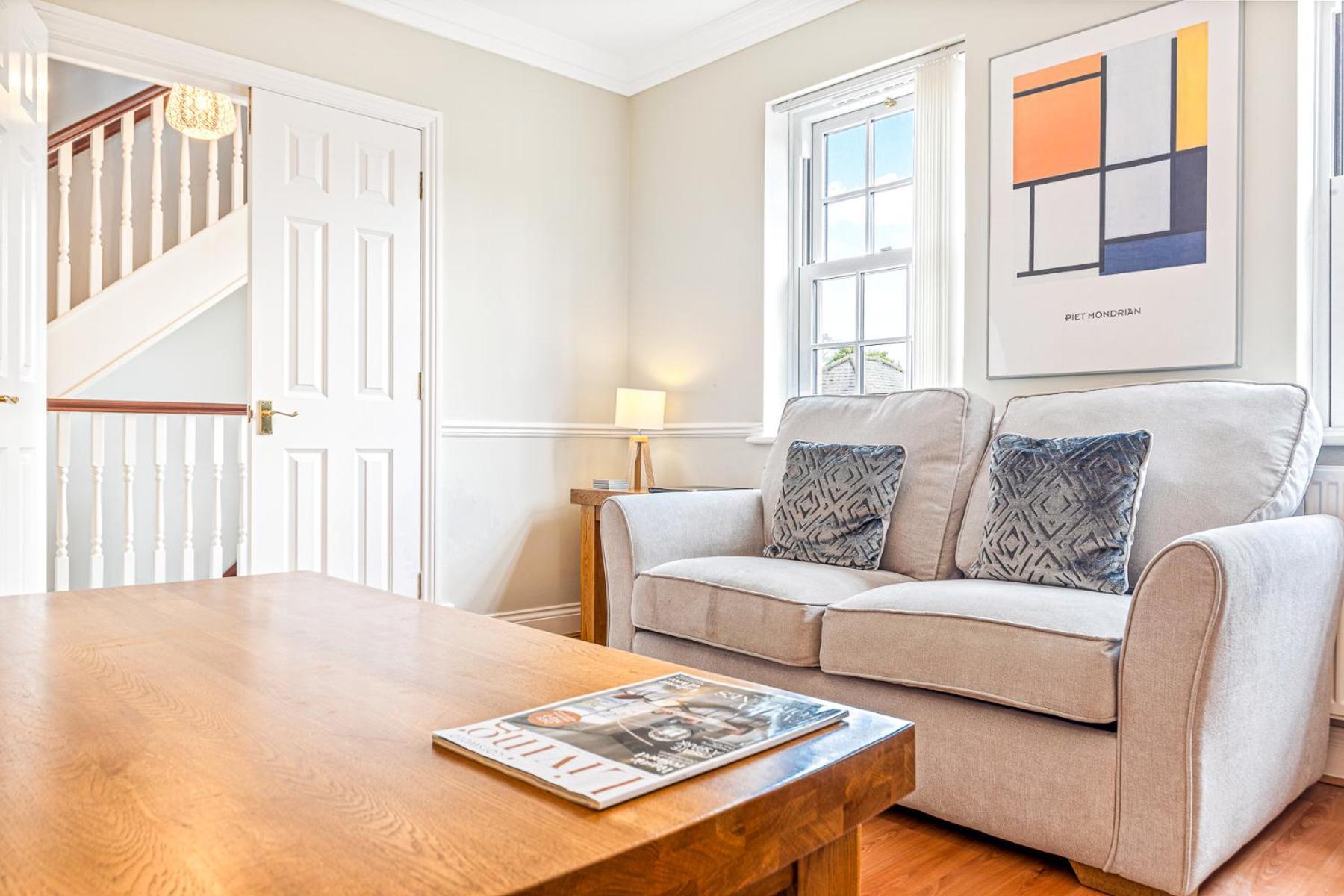 Olive Tale Villa Henley-on-Thames Bagian luar foto