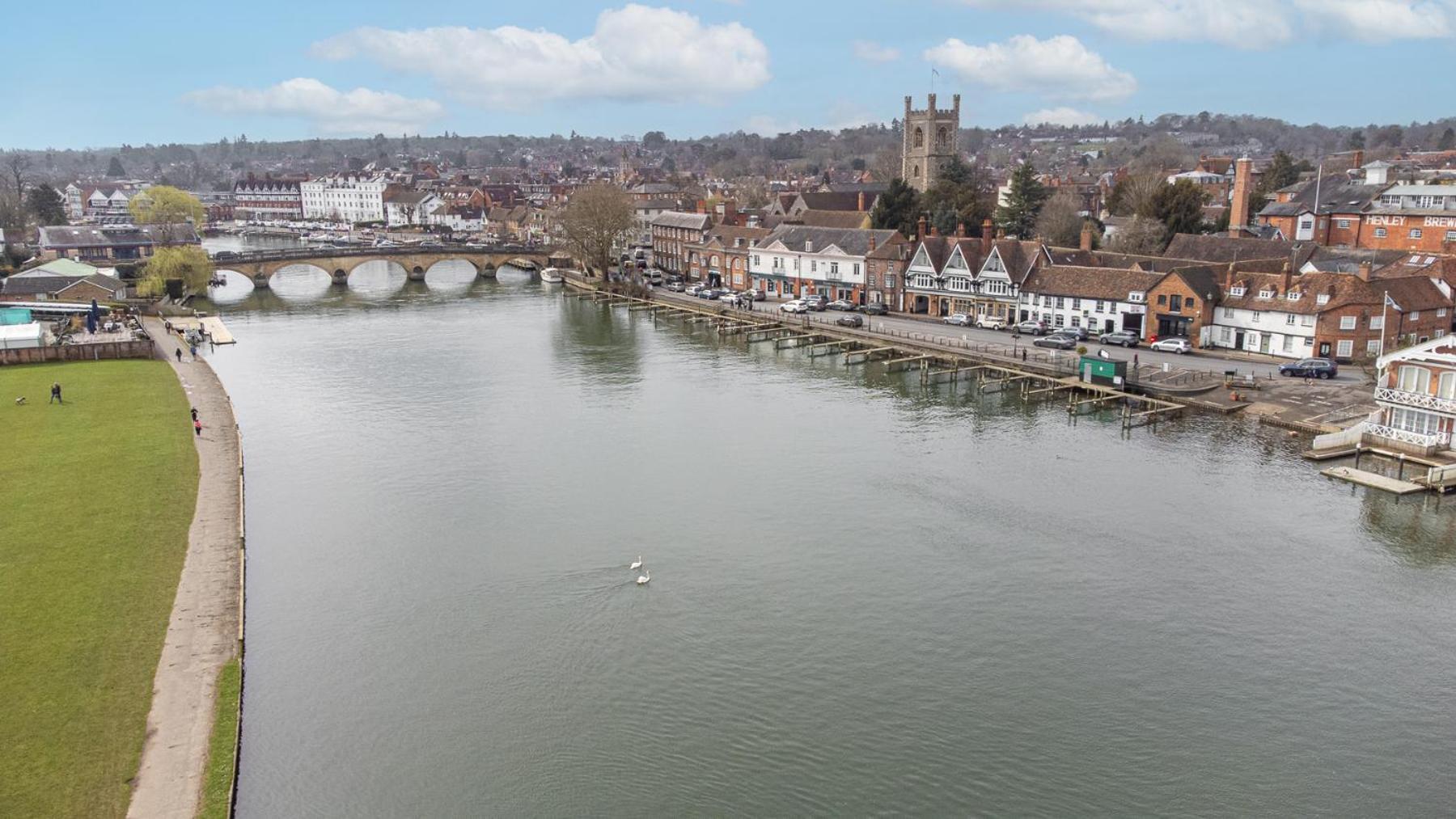 Olive Tale Villa Henley-on-Thames Bagian luar foto